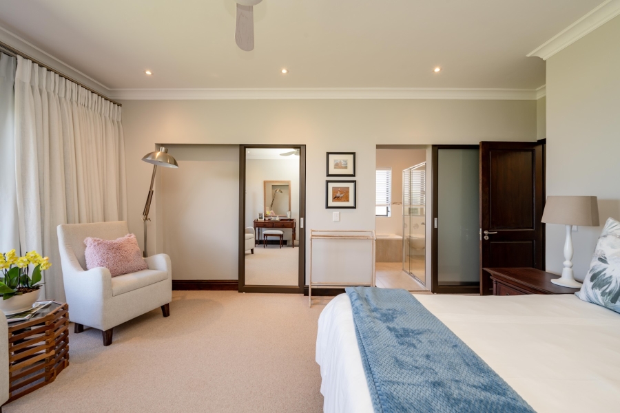4 Bedroom Property for Sale in The Hill Western Cape